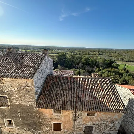 Сasa de vacaciones Steinhaus Casa Lapidaria Višnjan