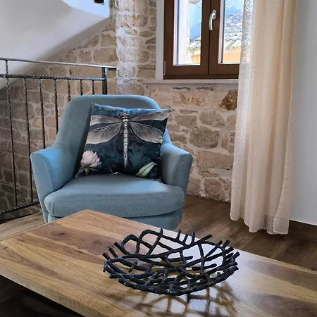 Steinhaus Casa Lapidaria